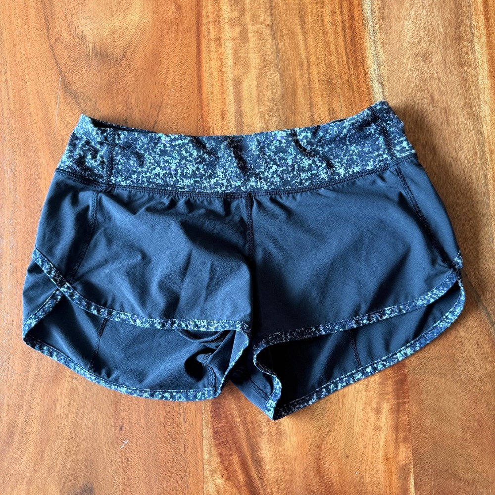 Lululemon Women's Black/Gray Run Speed Shorts Size 4